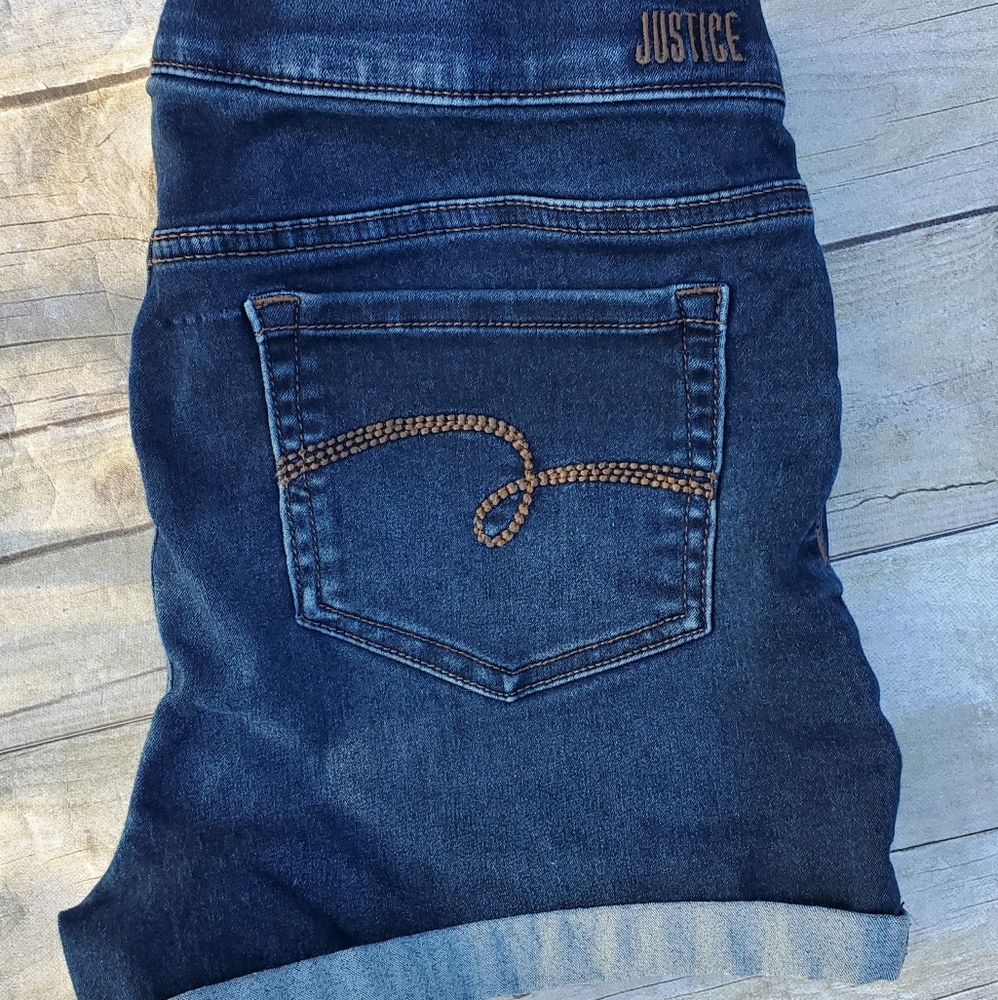 Justice girls size 16plus stretchy denim shorts